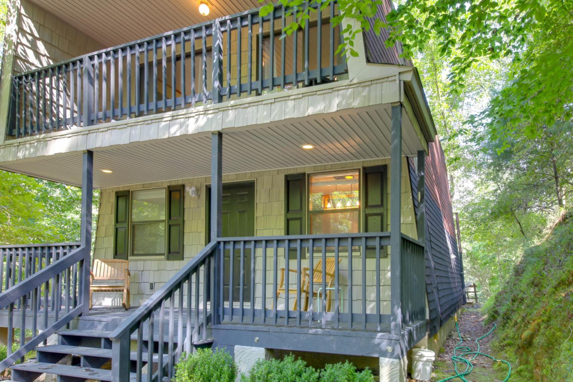 Pet-Friendly Ellijay Cabin In The Woods On 1 Acre! Villa Exterior photo